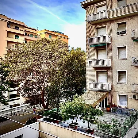 Apartment Maison D'or - Via Cecchi Genoa